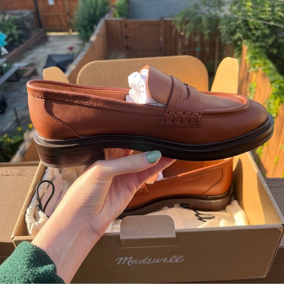 Madewell Vernon Loafer - Picture 4 of 5